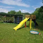 за гости 