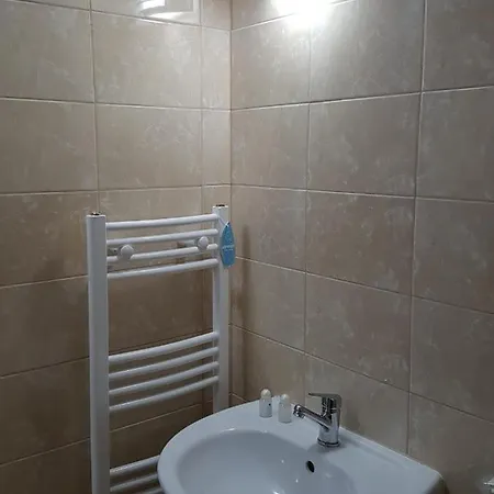 за гости 